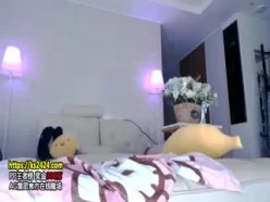 翘臀诱惑自慰享受的女主播(1)002854-005713mp4[00:28:19]